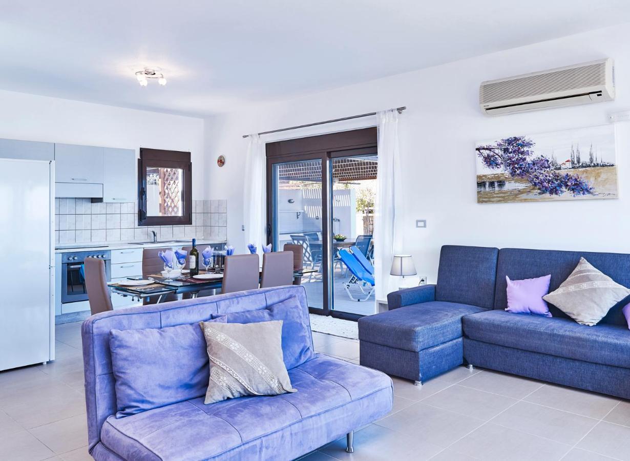 Villa Tamara Vlicha  Bagian luar foto