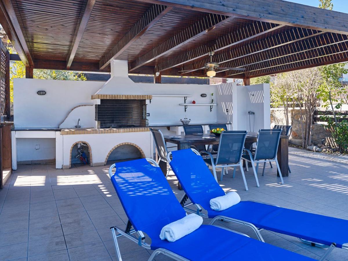 Villa Tamara Vlicha  Bagian luar foto